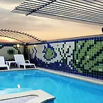 Q-Bed With Bathroom Next Door Maximum 2 Guests Per Room