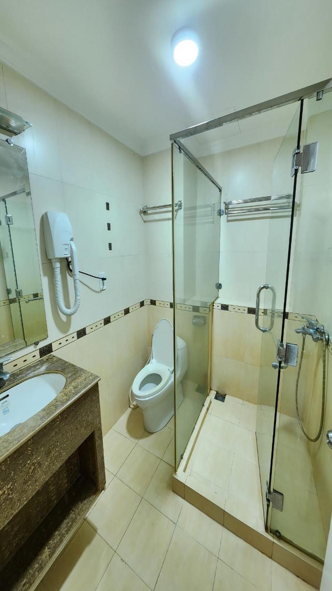 Q-bed With Bathroom Next Door Maximum 2 Guests Per *